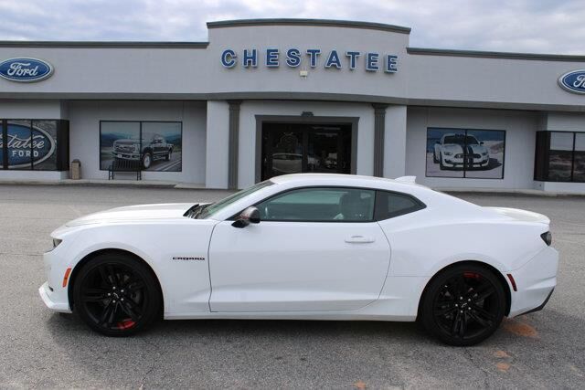 2024 Chevrolet Camaro LT — photo 1 of 26