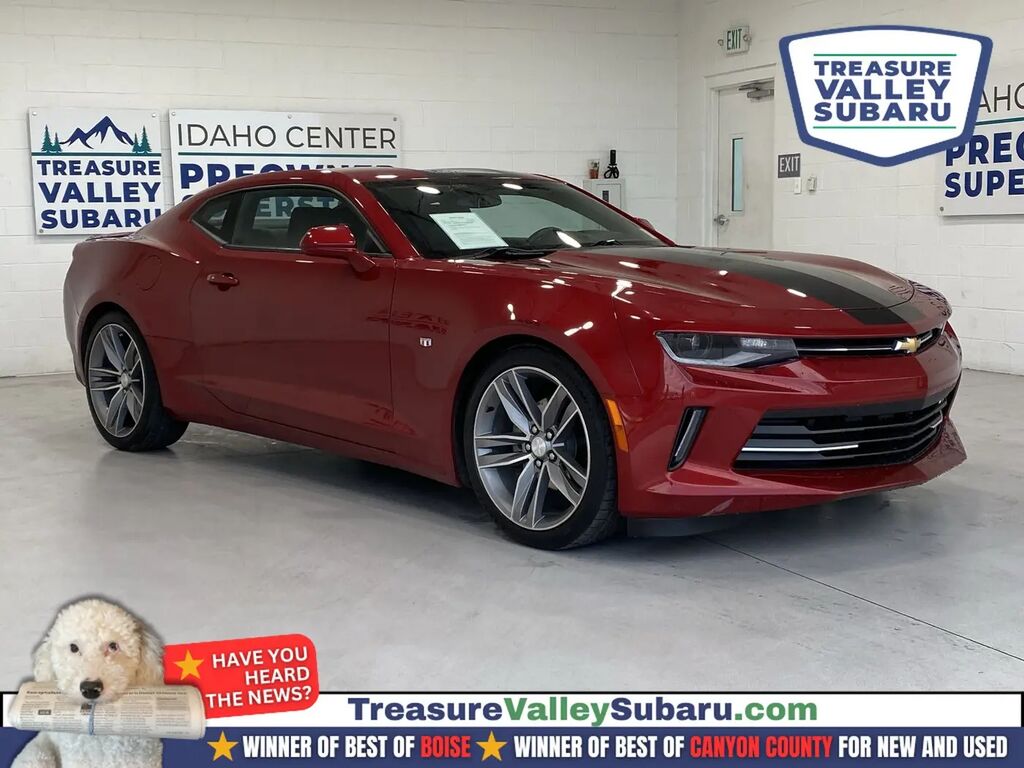 2016 Chevrolet Camaro LT — photo 1 of 13