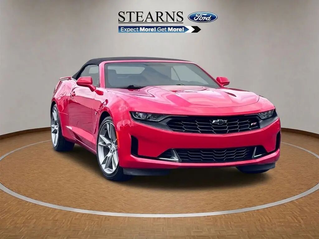 2023 Chevrolet Camaro LT — photo 1 of 13