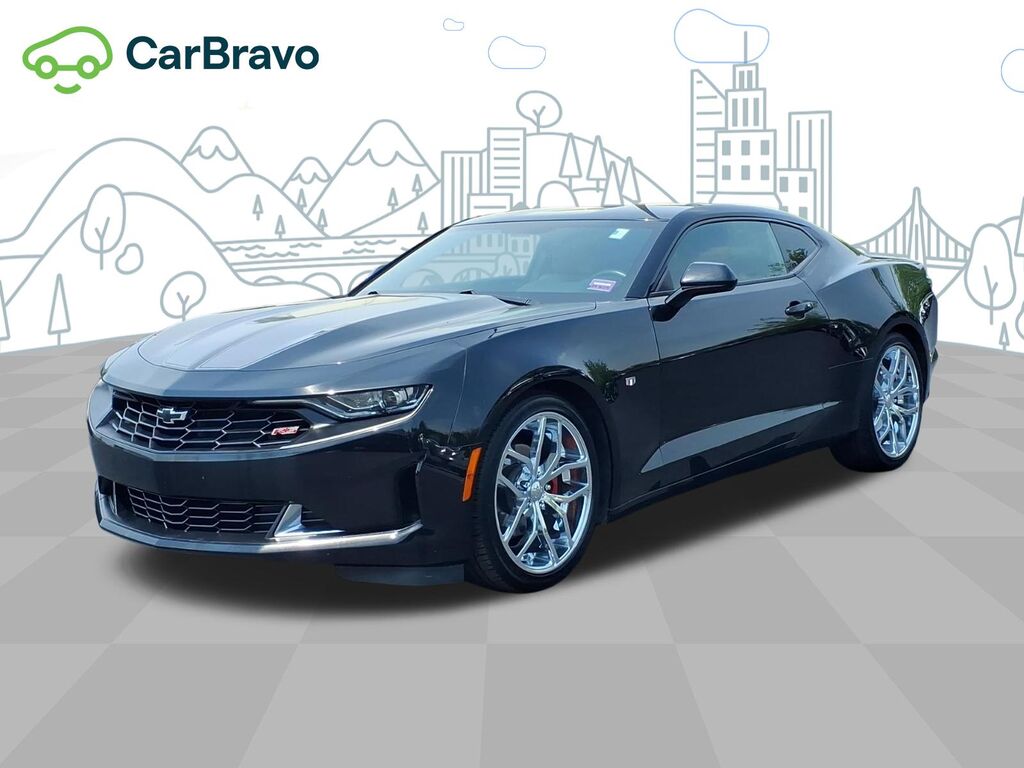 2019 Chevrolet Camaro 2LT — photo 1 of 6