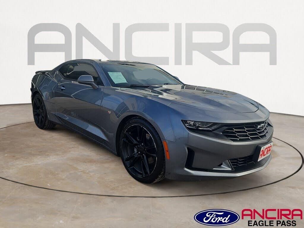 2022 Chevrolet Camaro LT — photo 1 of 1