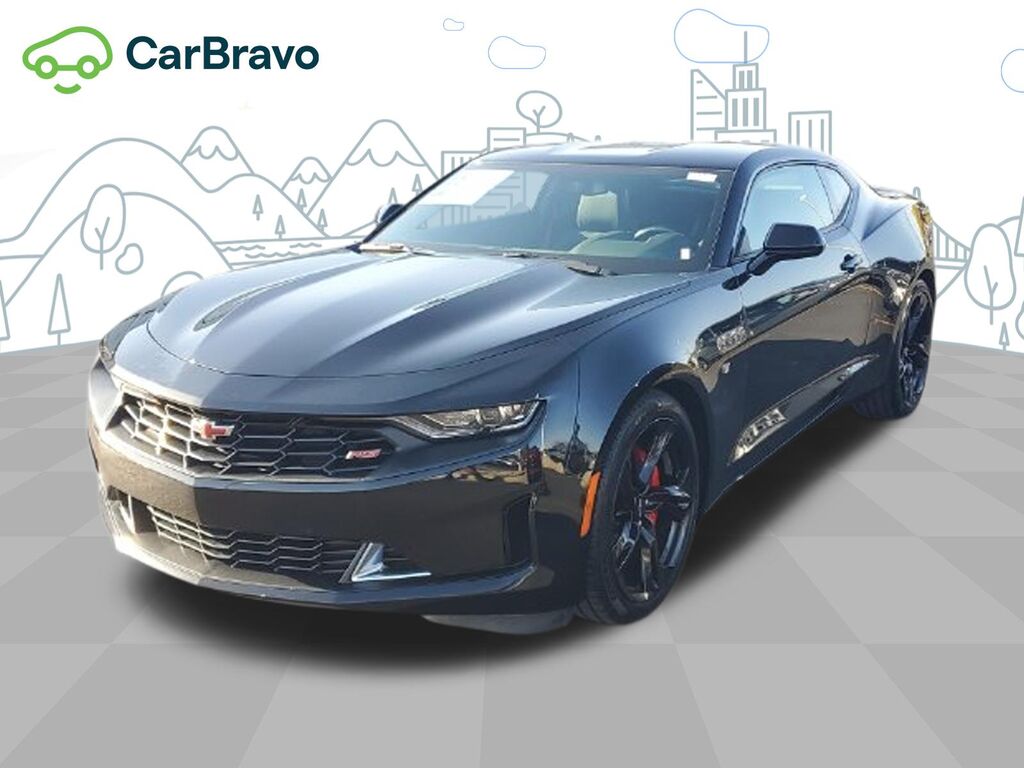 2024 Chevrolet Camaro 2LT — photo 1 of 7