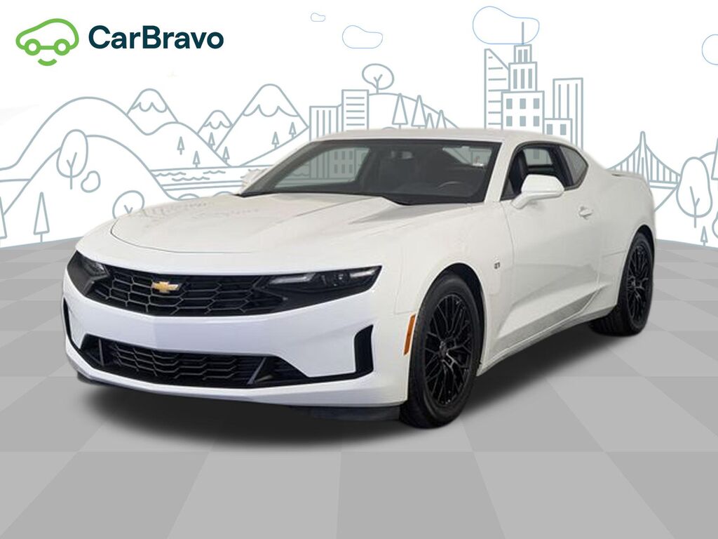 2022 Chevrolet Camaro 2LT — photo 1 of 6