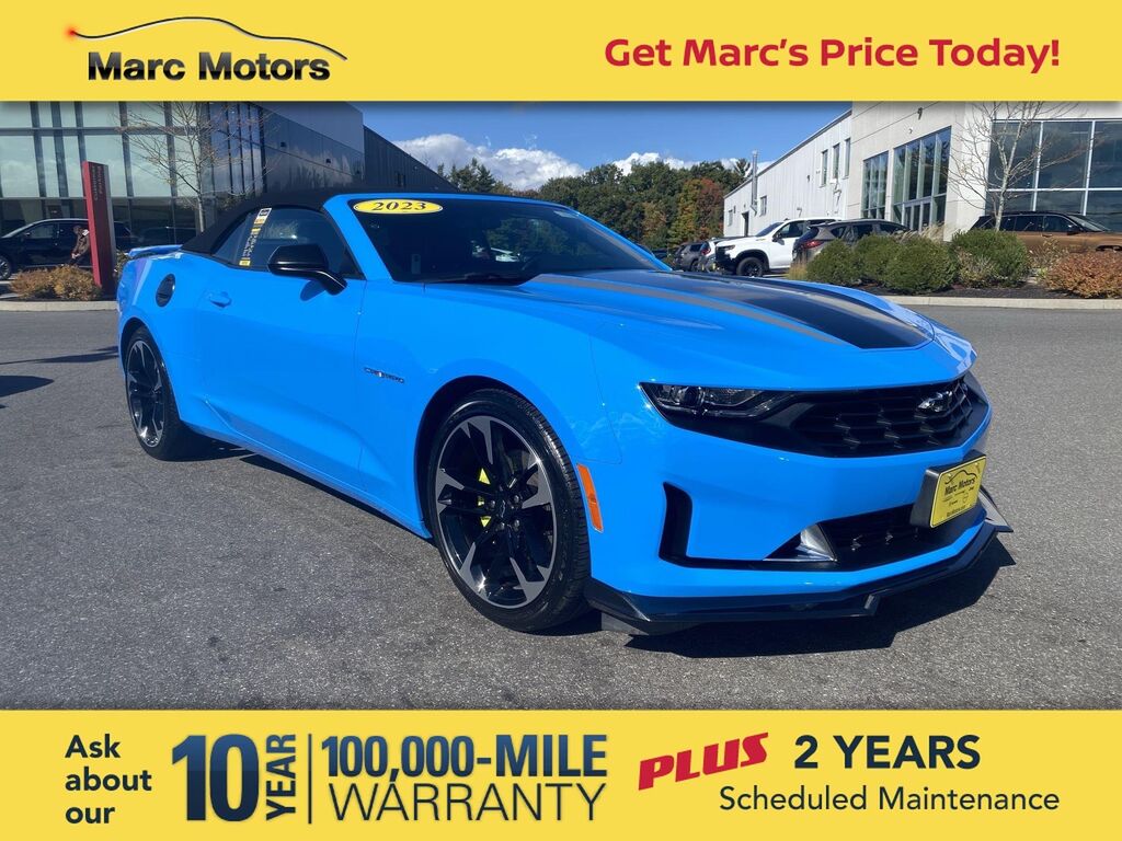 2023 Chevrolet Camaro LT — photo 1 of 13