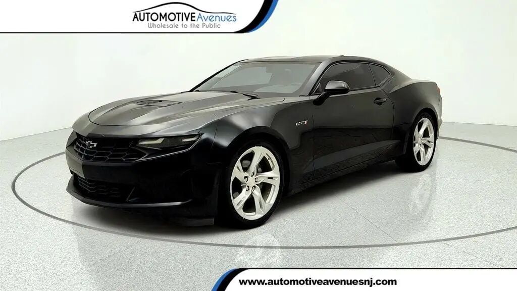 2020 Chevrolet Camaro SS — photo 1 of 39