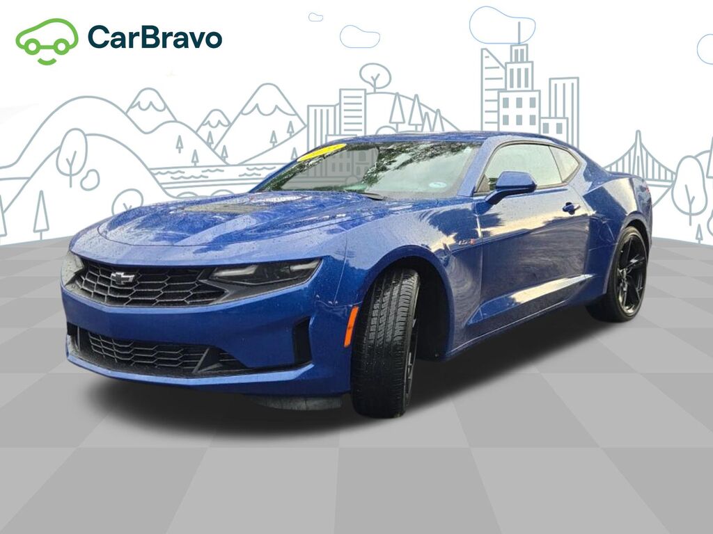 2023 Chevrolet Camaro LT1 — photo 1 of 6