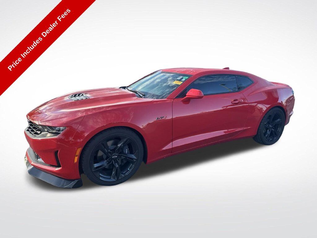2022 Chevrolet Camaro LT1 — photo 1 of 13