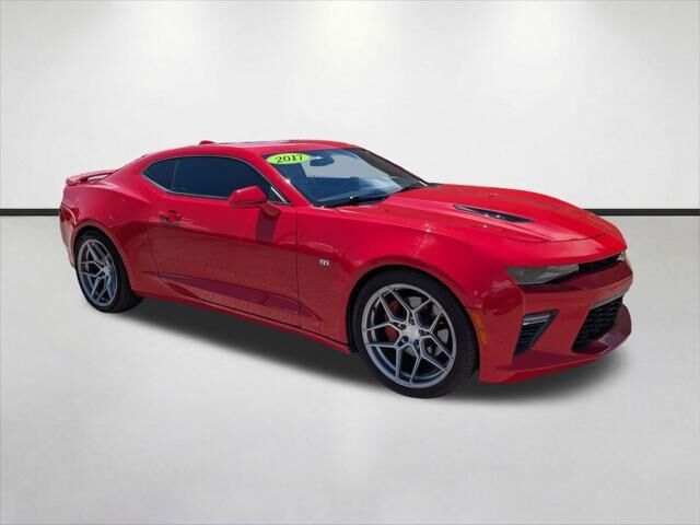 2017 Chevrolet Camaro SS — photo 1 of 13