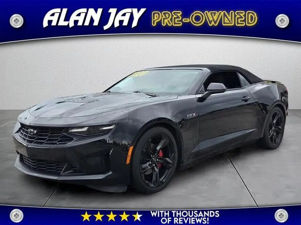 2020 Chevrolet Camaro LT1 — photo 1 of 13