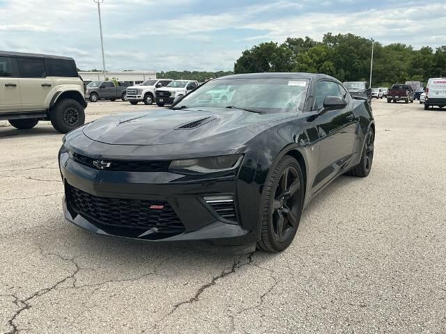 2018 Chevrolet Camaro SS — photo 1 of 26
