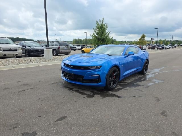 2024 Chevrolet Camaro SS — photo 1 of 13