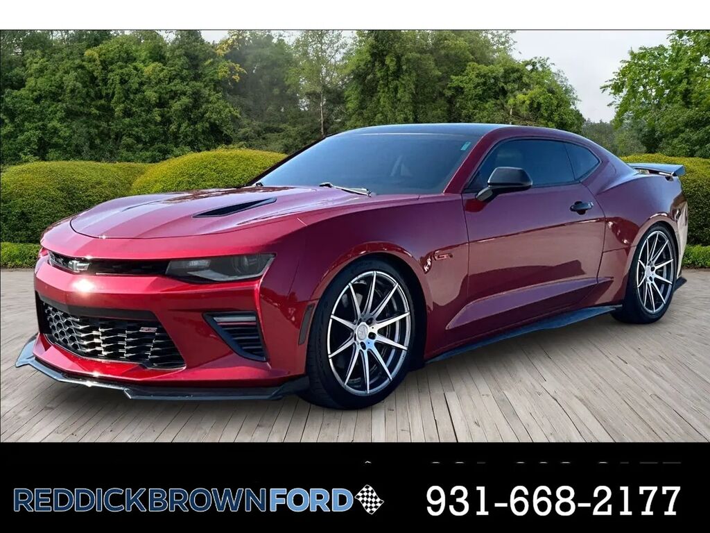 2017 Chevrolet Camaro SS — photo 1 of 13