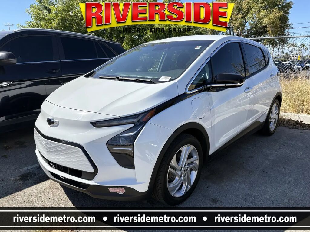 2022 Chevrolet Bolt EV 1LT — photo 1 of 4