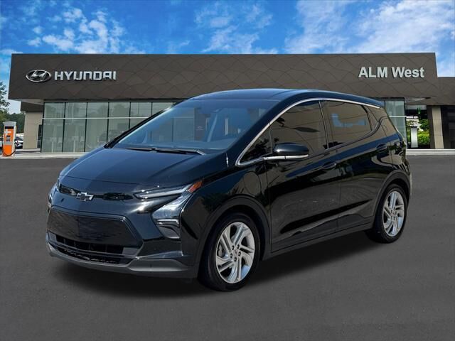2023 Chevrolet Bolt EV 1LT — photo 1 of 13