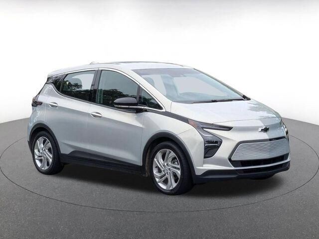 2023 Chevrolet Bolt EV 1LT — photo 1 of 13