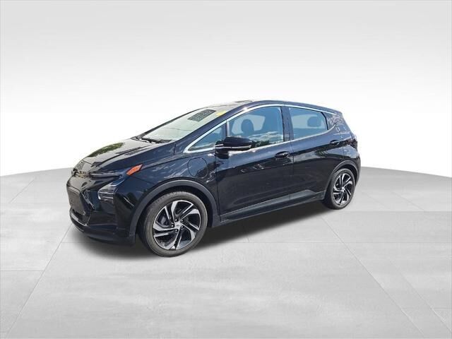 2023 Chevrolet Bolt EV 2LT — photo 1 of 13