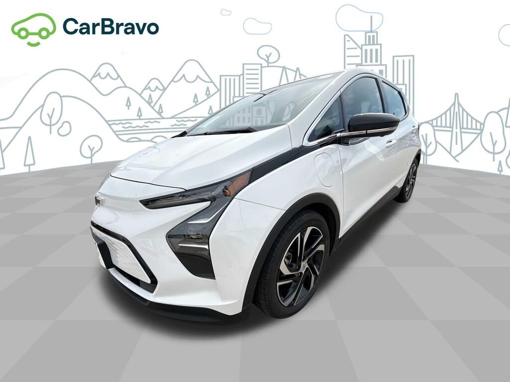 2022 Chevrolet Bolt EV 2LT — photo 1 of 7