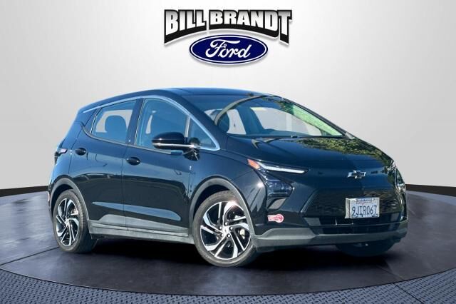 2023 Chevrolet Bolt EV 2LT — photo 1 of 39