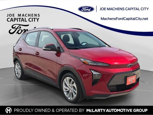 2022 Chevrolet Bolt EUV LT — photo 1 of 28