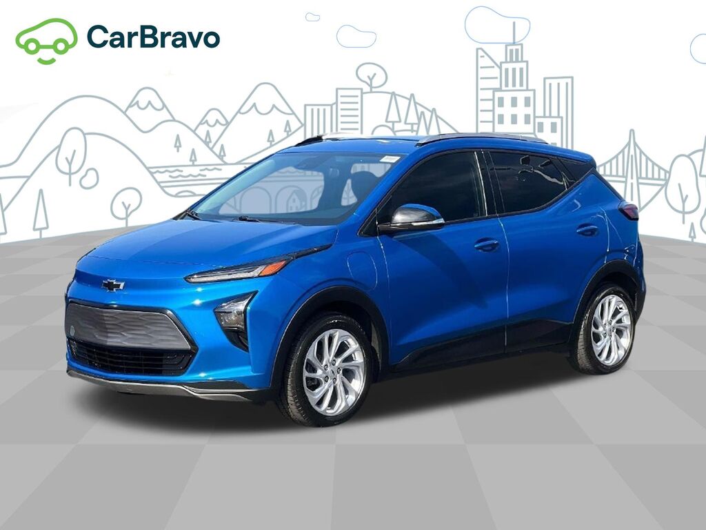 2023 Chevrolet Bolt EUV LT — photo 1 of 7