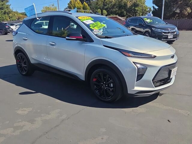 2023 Chevrolet Bolt EUV LT