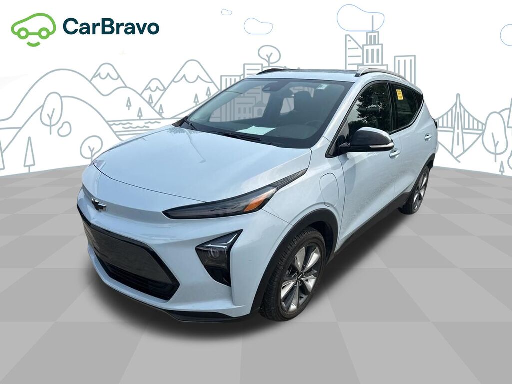 2023 Chevrolet Bolt EUV LT — photo 1 of 7