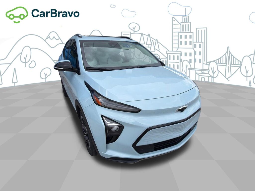 2023 Chevrolet Bolt EUV Premier — photo 1 of 7