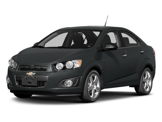 2014 Chevrolet Sonic LS Manual — photo 1 of 13