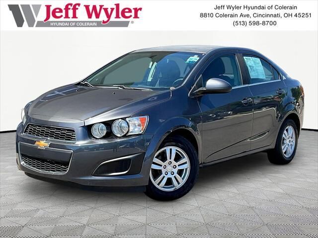 2013 Chevrolet Sonic LT Auto — photo 1 of 13