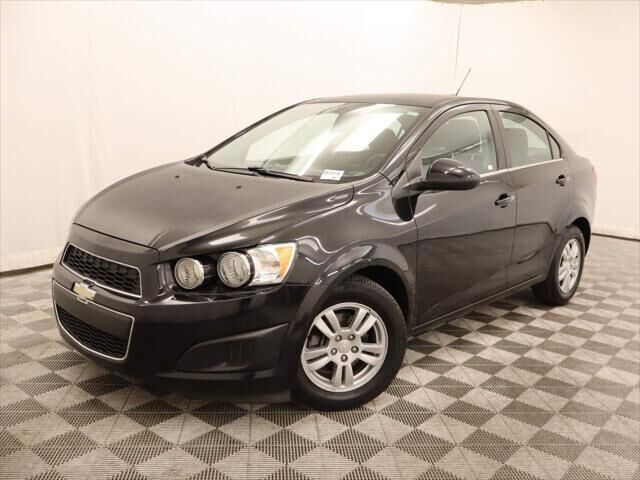 2016 Chevrolet Sonic LT Auto — photo 1 of 20
