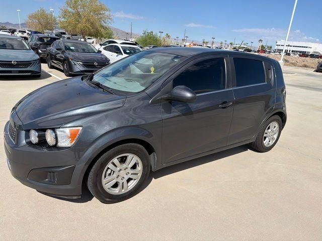 2013 Chevrolet Sonic LT Auto — photo 1 of 8