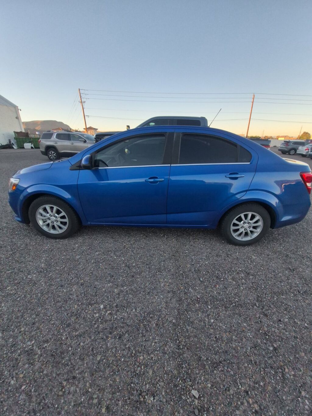 2020 Chevrolet Sonic LT — photo 1 of 3