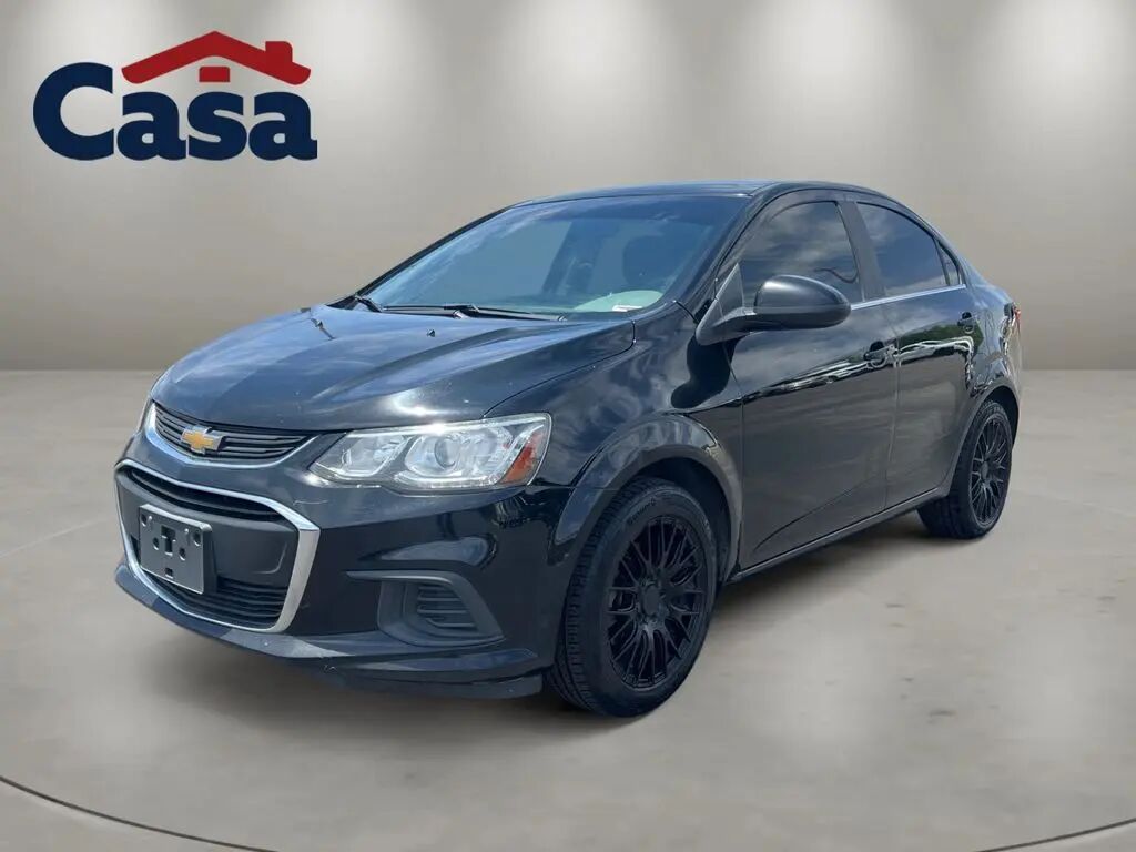 2019 Chevrolet Sonic LT Auto — photo 1 of 22
