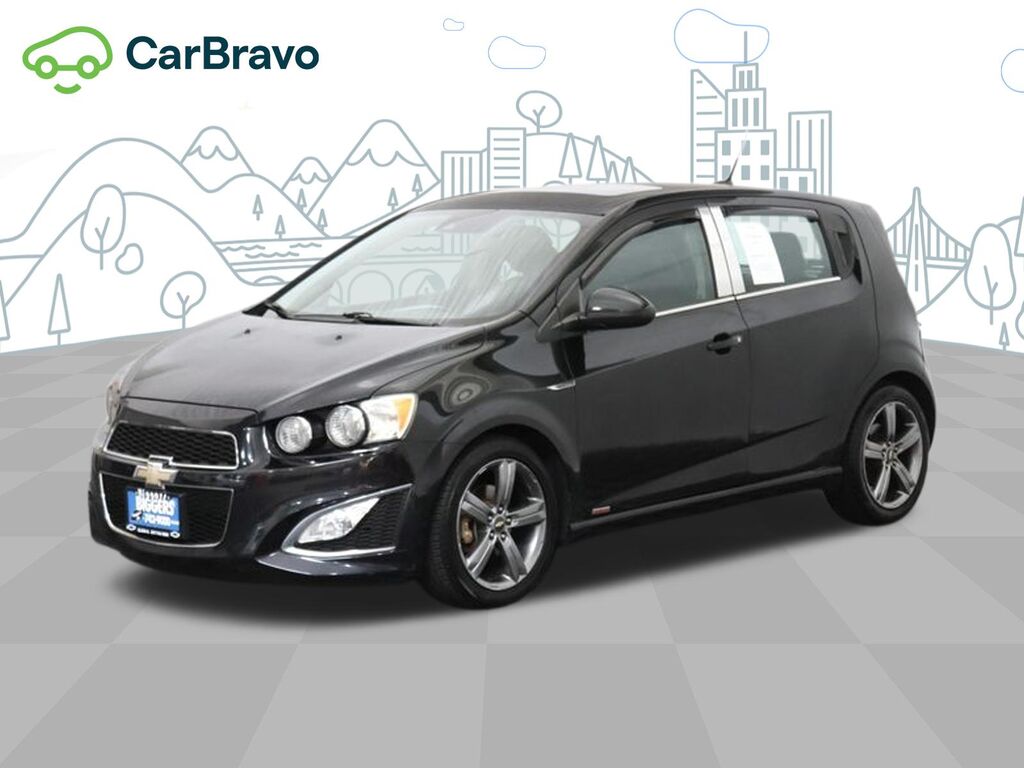 2014 Chevrolet Sonic RS — photo 1 of 6
