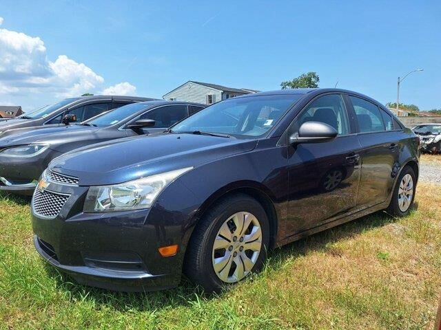 2014 Chevrolet Cruze LS Manual
