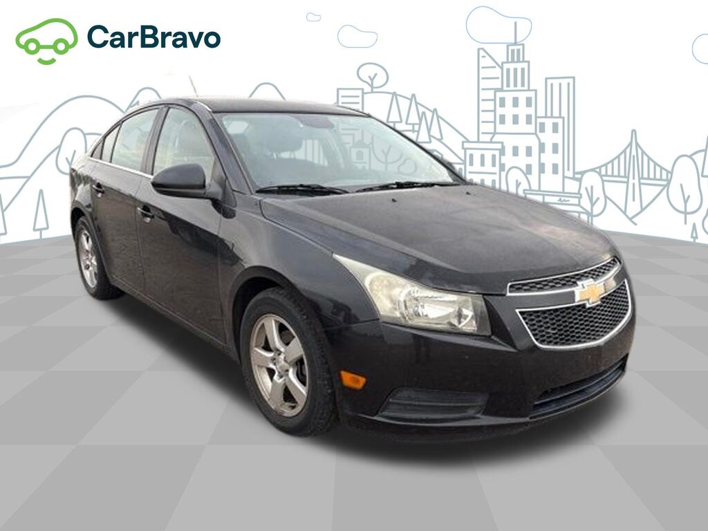 2014 Chevrolet Cruze 1LT — photo 1 of 3