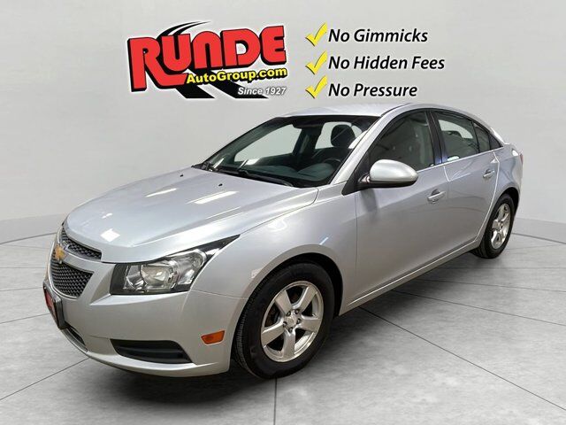 2014 Chevrolet Cruze 1LT — photo 1 of 13