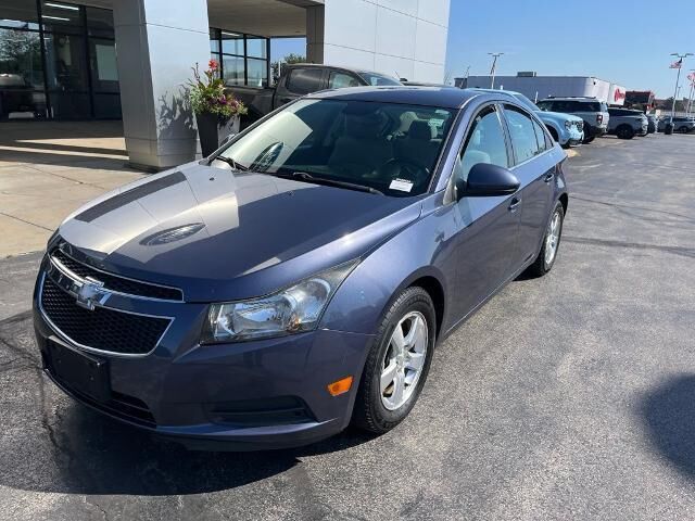 2014 Chevrolet Cruze 1LT Auto — photo 1 of 13