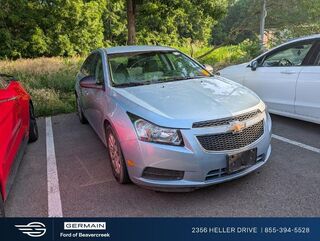 2011 Chevrolet Cruze LS — photo 1 of 12