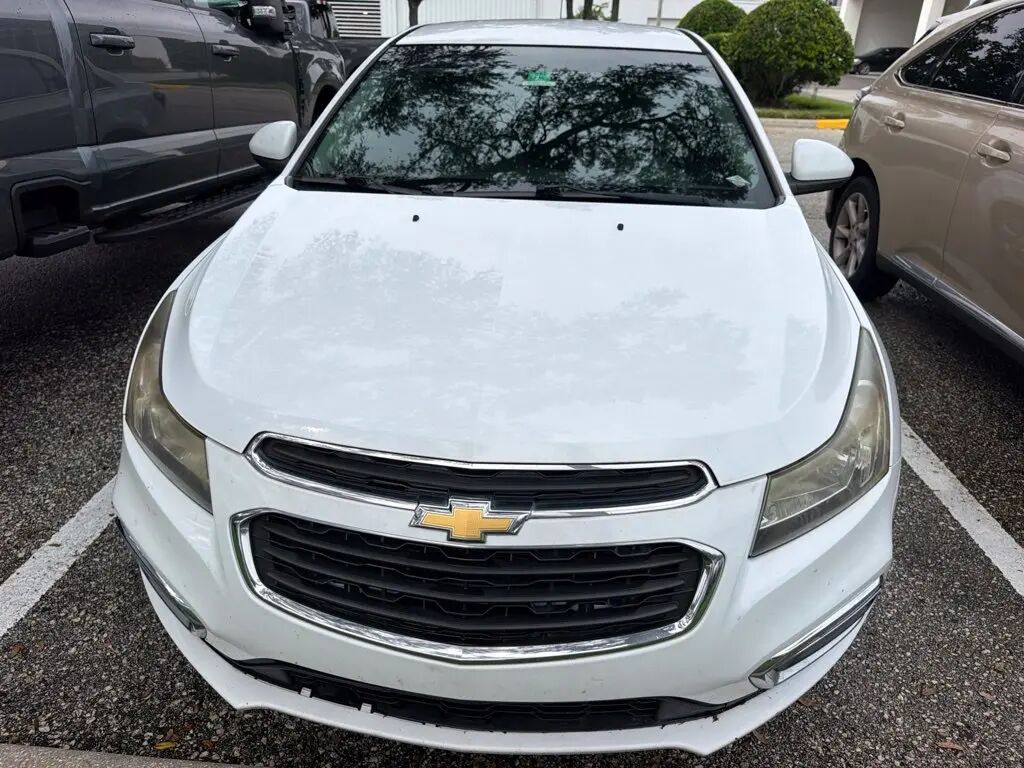 2016 Chevrolet Cruze Limited 1LT Auto — photo 1 of 8