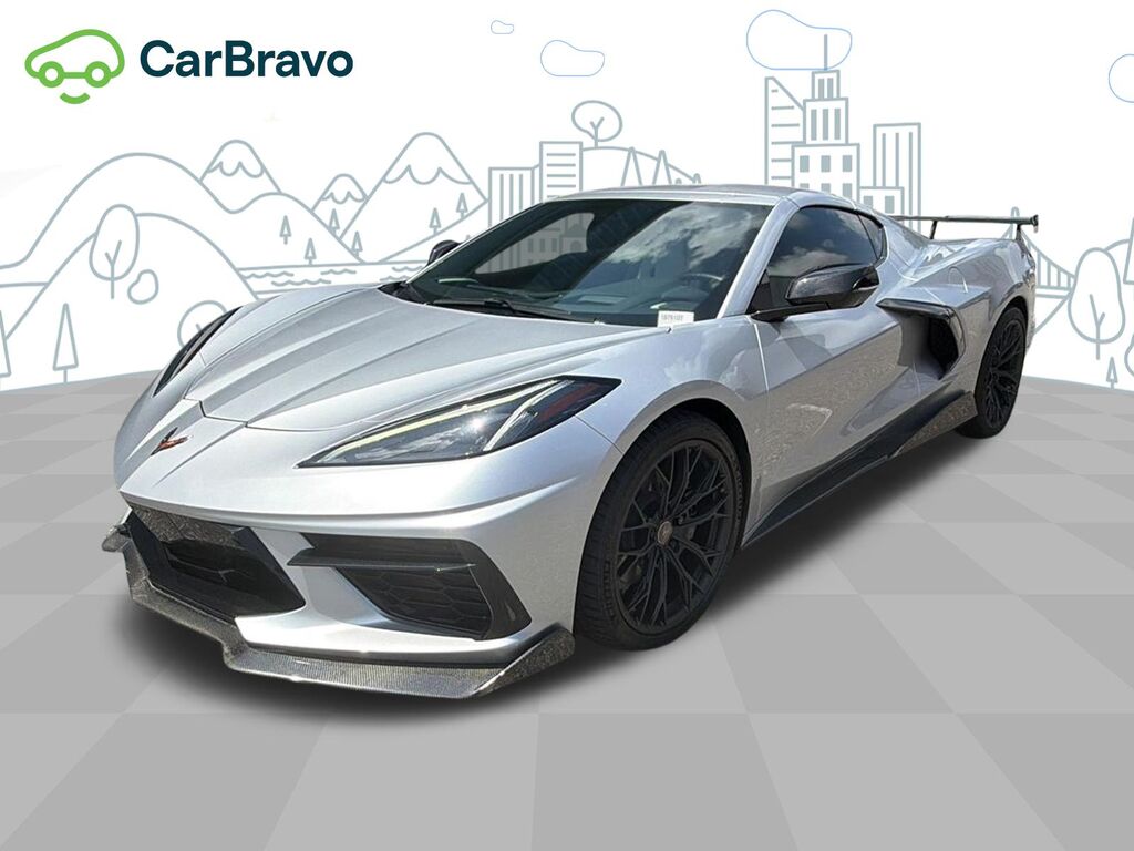 2020 Chevrolet Corvette 2LT — photo 1 of 6