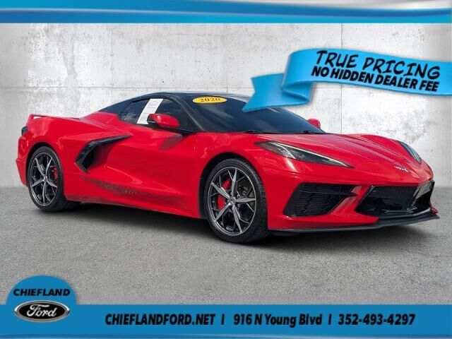 2020 Chevrolet Corvette Stingray — photo 1 of 13