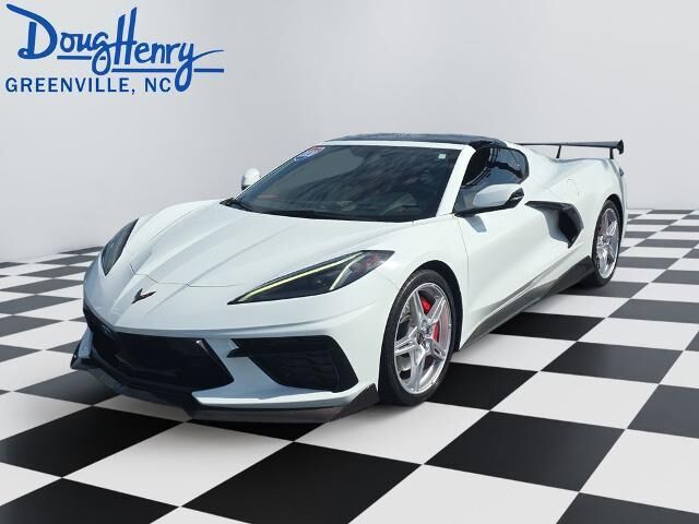 2020 Chevrolet Corvette Stingray — photo 1 of 50