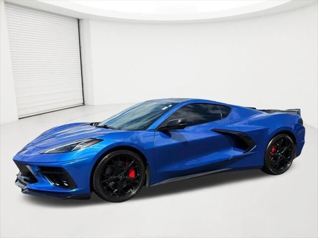 2020 Chevrolet Corvette Stingray — photo 1 of 13