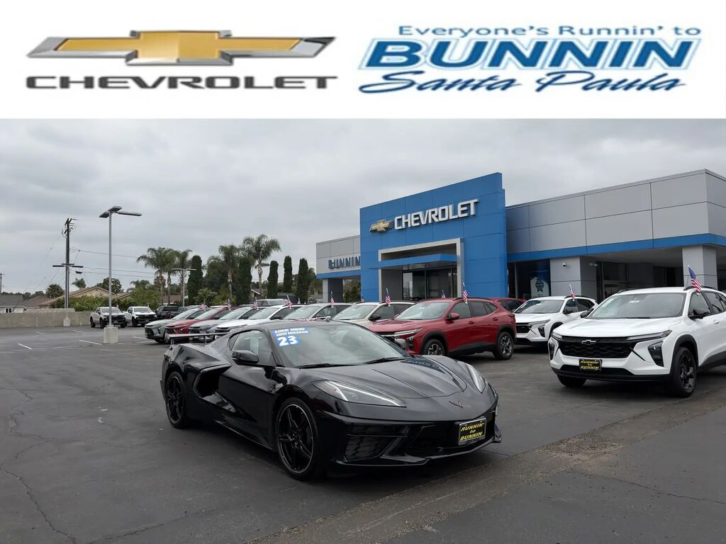 2023 Chevrolet Corvette Stingray — photo 1 of 13
