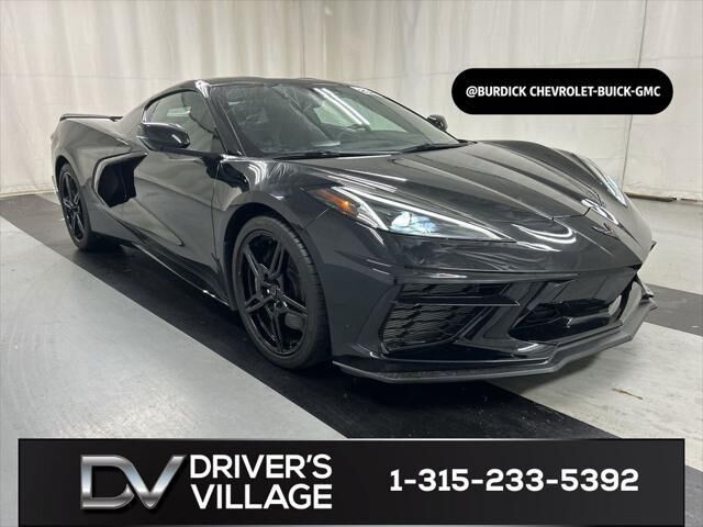 2024 Chevrolet Corvette Stingray — photo 1 of 13