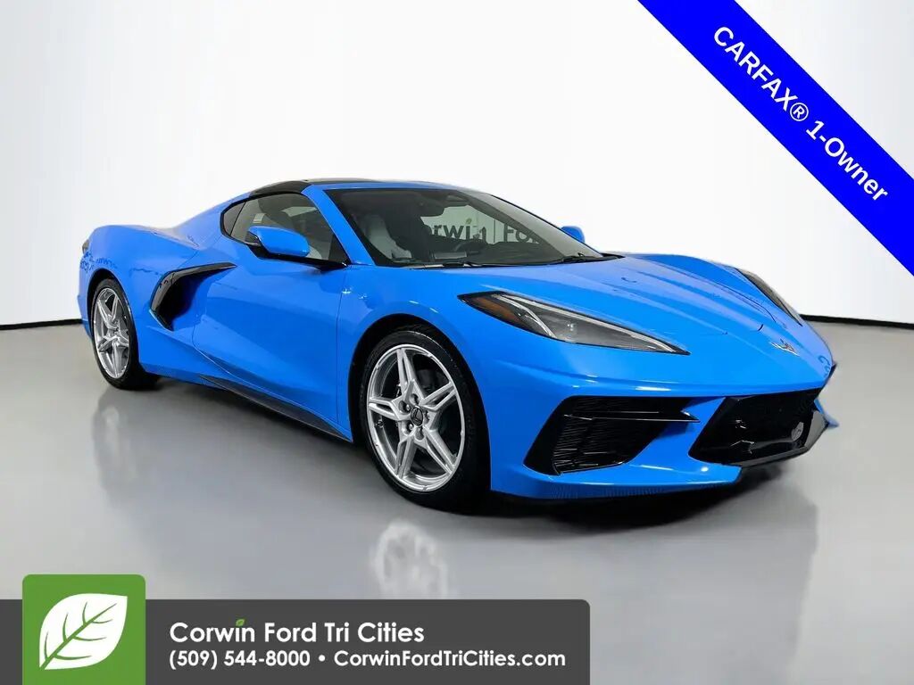2024 Chevrolet Corvette Stingray — photo 1 of 13