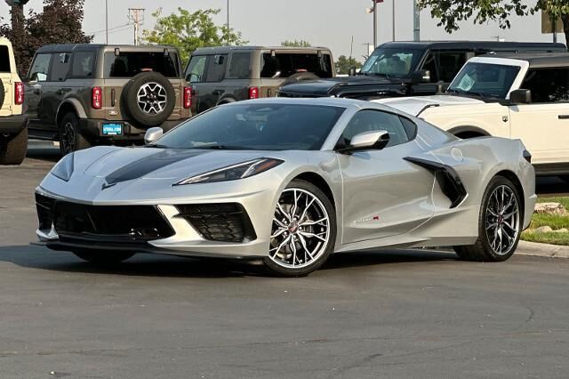 2026 Chevrolet Corvette Stingray — photo 1 of 26