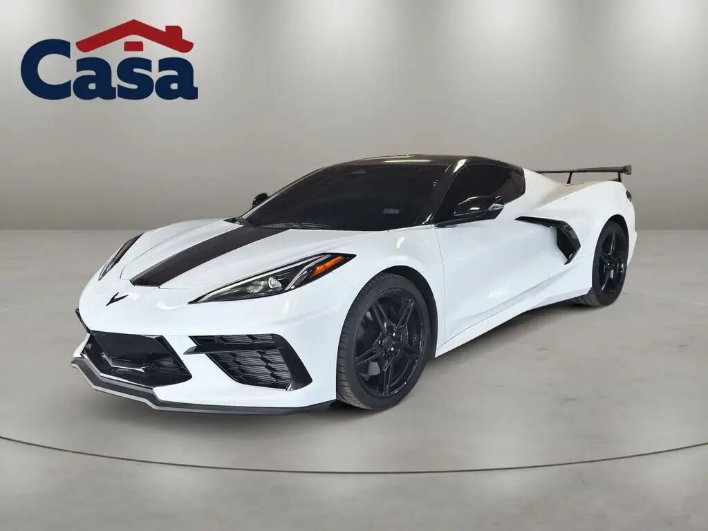 2024 Chevrolet Corvette Stingray — photo 1 of 12