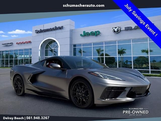 2026 Chevrolet Corvette Stingray — photo 1 of 13